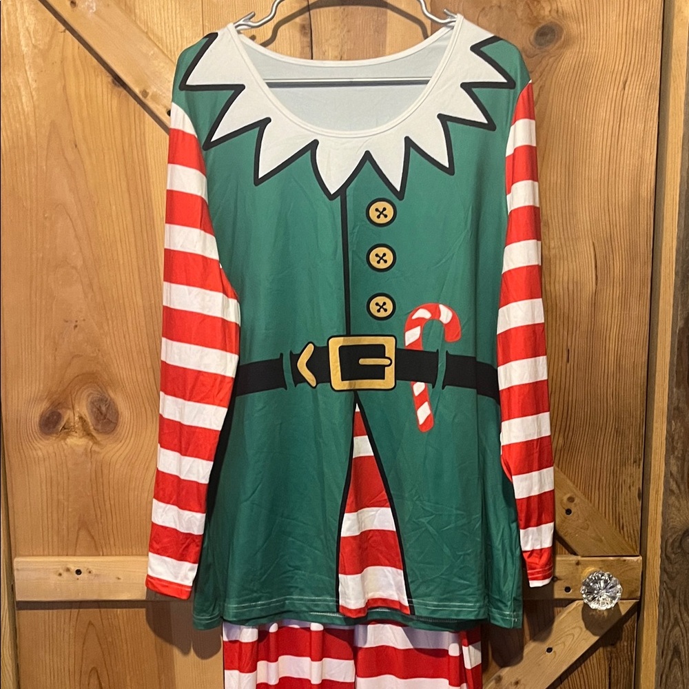 Festive Green and Red Striped Women's Pajama Set - Picture 2 of 6